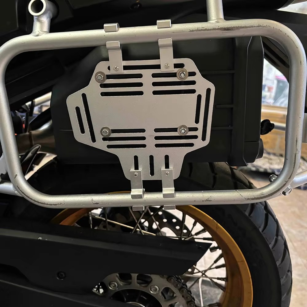 BMW F800GS F700GS F650GS G310G - First Aid Kit のレビューと価格